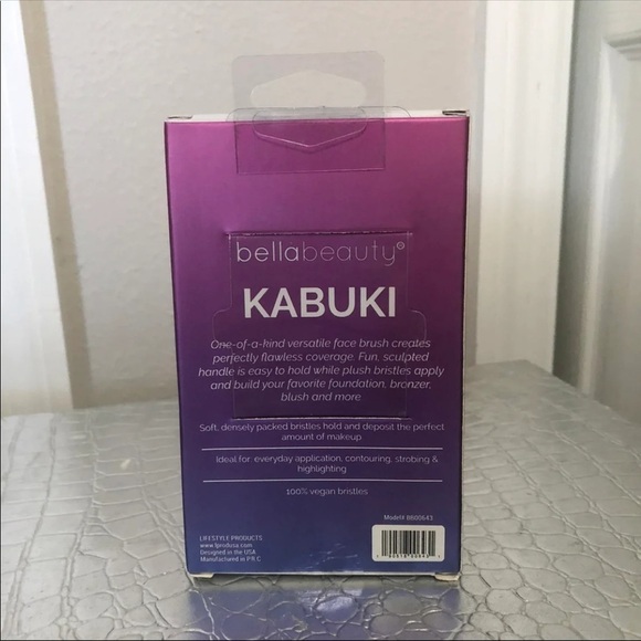 Kabuki mermaid make up brush NIB​ - Picture 3 of 4